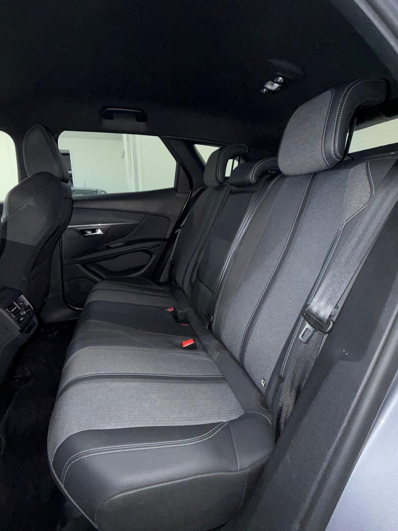 Peugeot 3008 BlueHDi 130 S&S Allure Pack