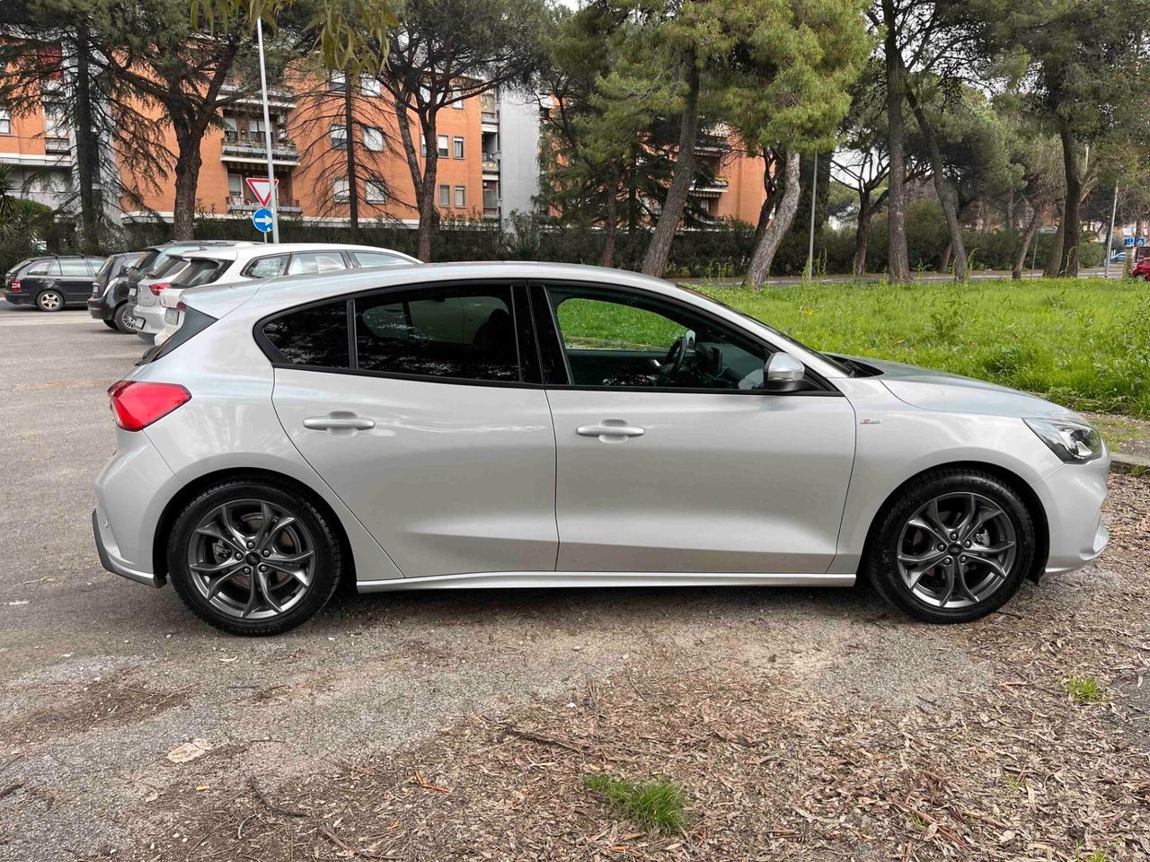 Ford Focus 1.0 EcoBoost Hybrid 125 CV 5p. ST-Line NEOPATENTATI