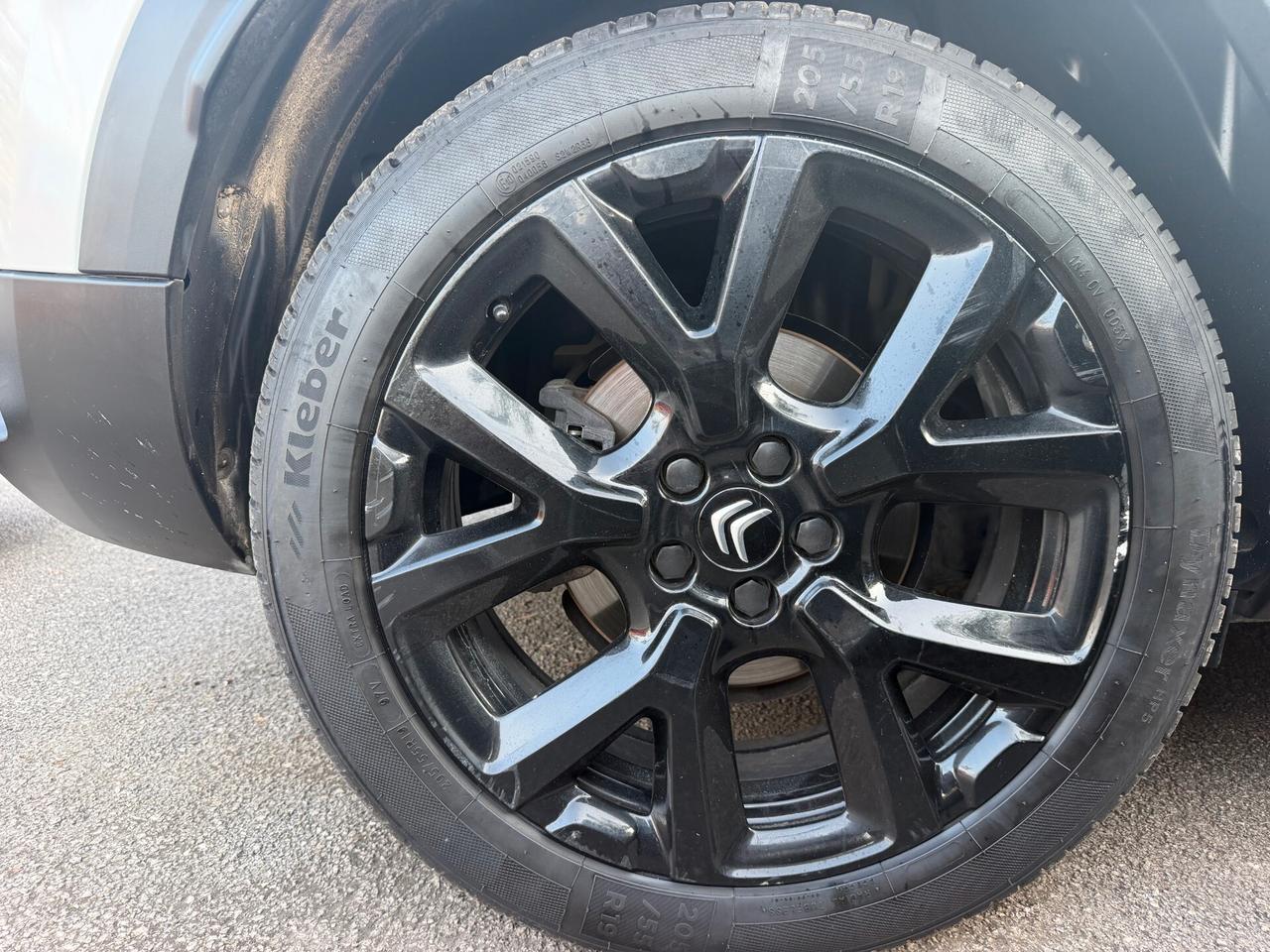 Citroen C5 Aircross Hybrid 136 e-DCS6 Shine 2024