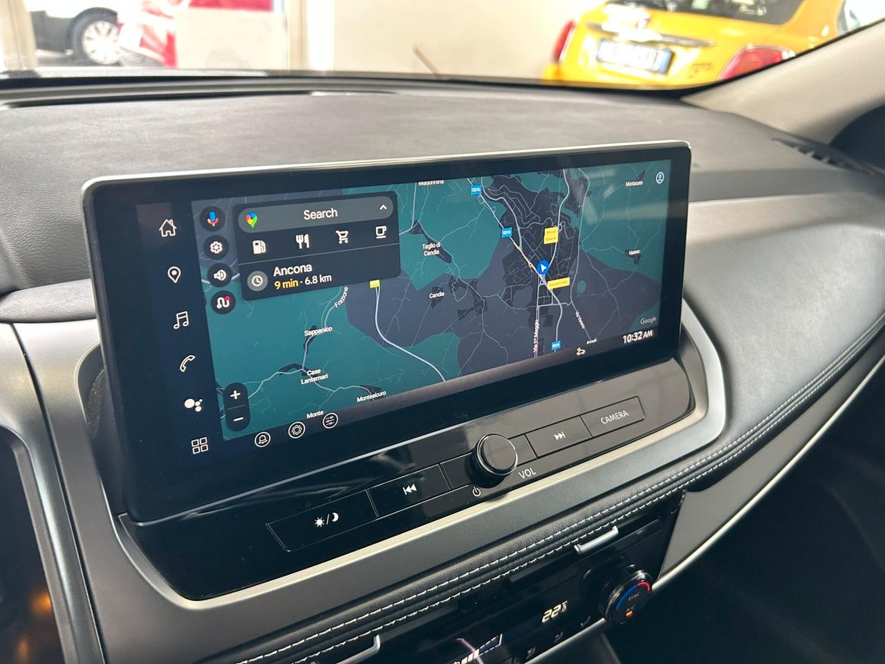 Nissan Qashqai 1.3 MHEV N-Connecta 2025