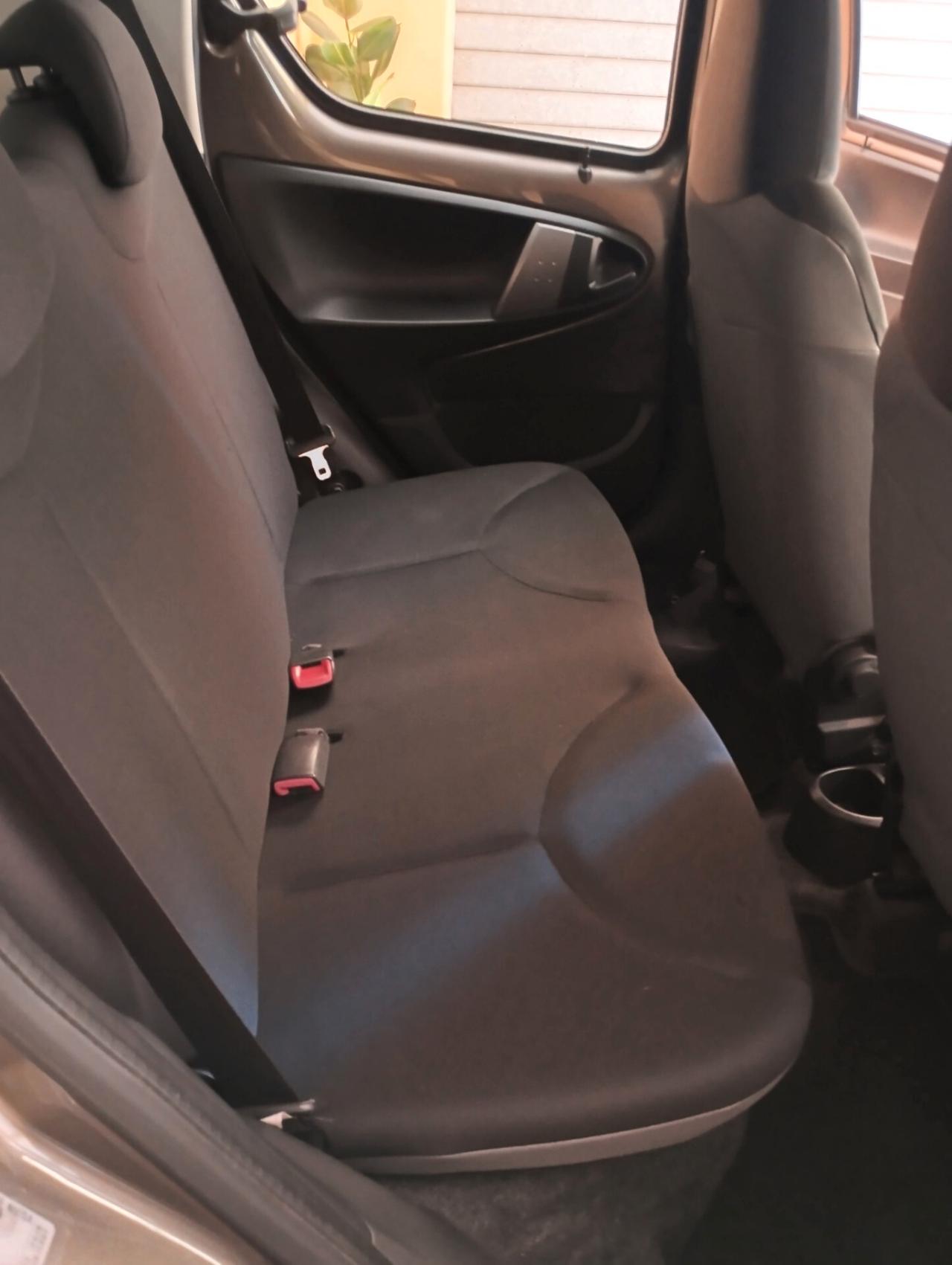 Toyota Aygo 1.0 UNICA PROPRIETARIA