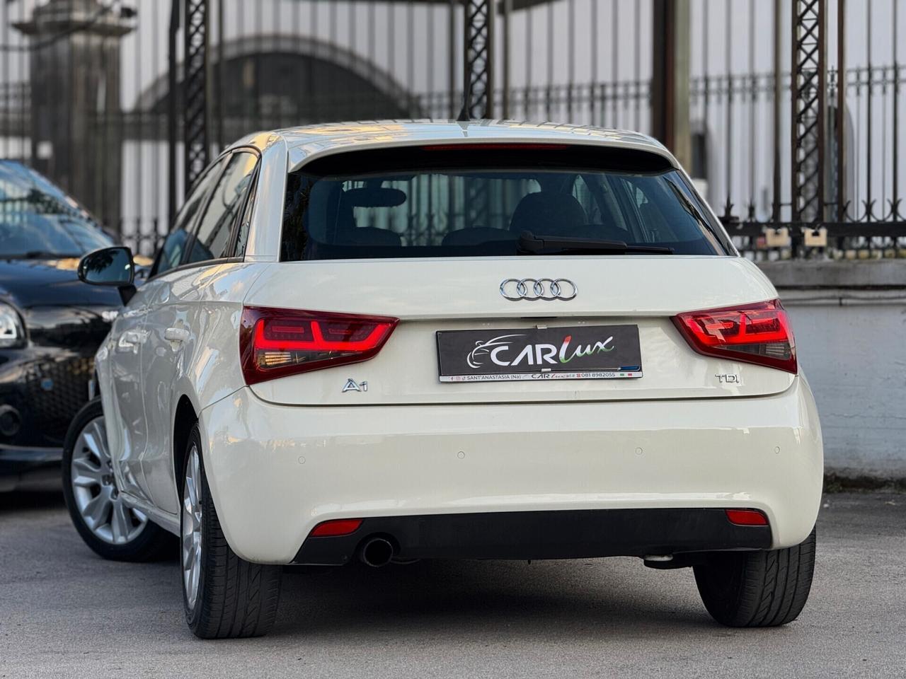 Audi A1 Sportback 1.6 TDI Ambition 105CV NAVI LED