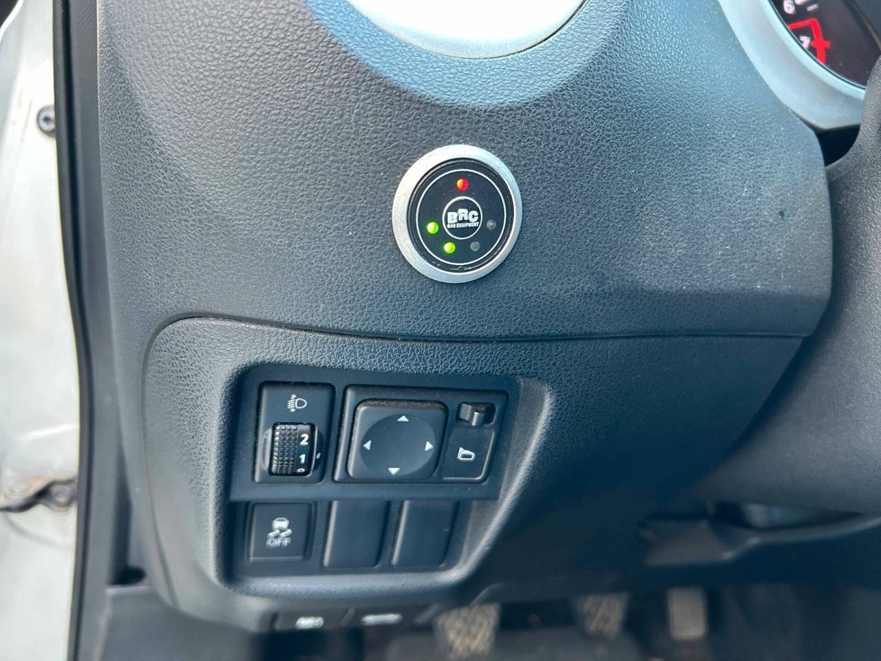 Nissan Juke 1.6 Benz/GPL 117CV - 2014 *Motore Rotto