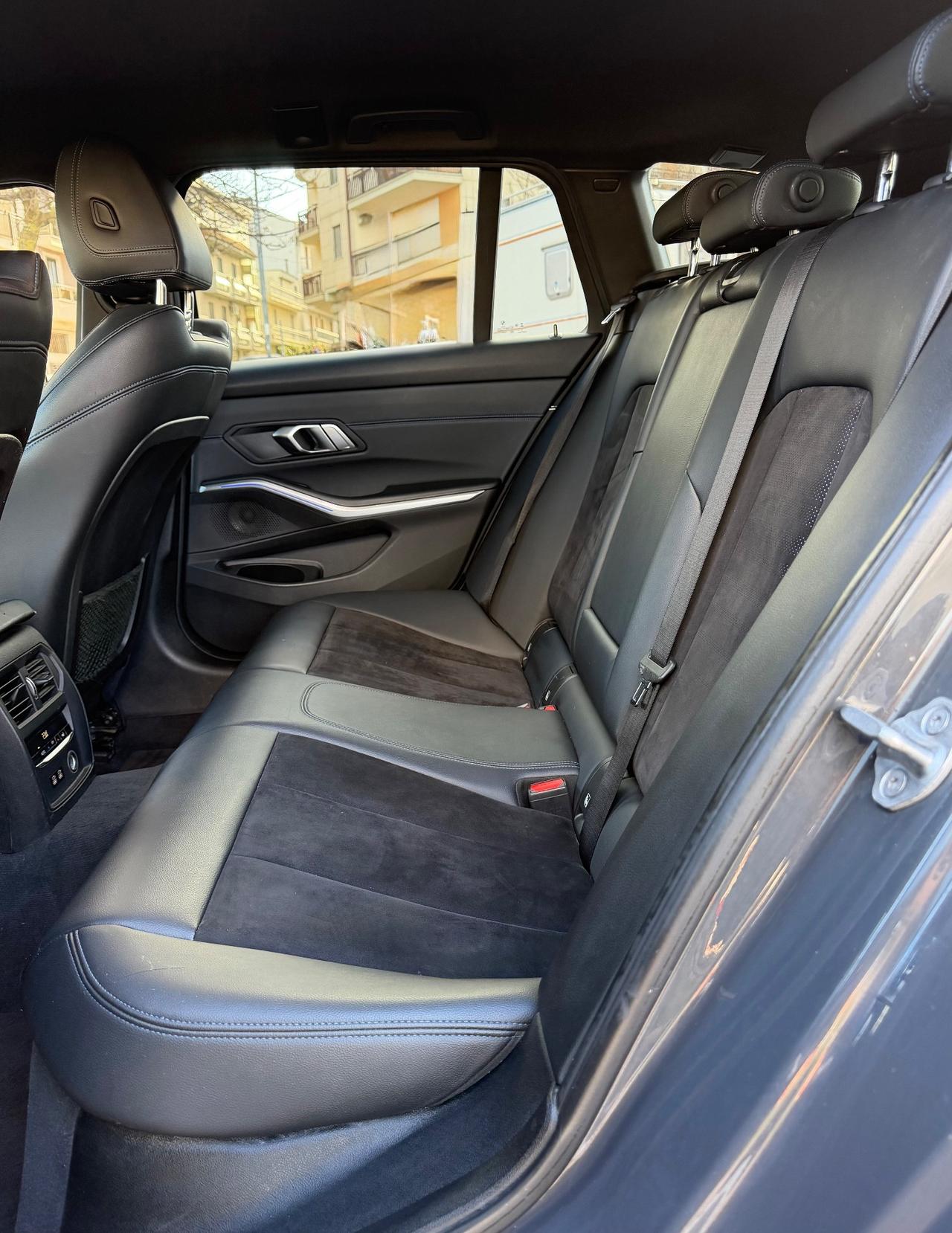 Bmw 318d Touring MSPORT 150CV/VIRTUAL