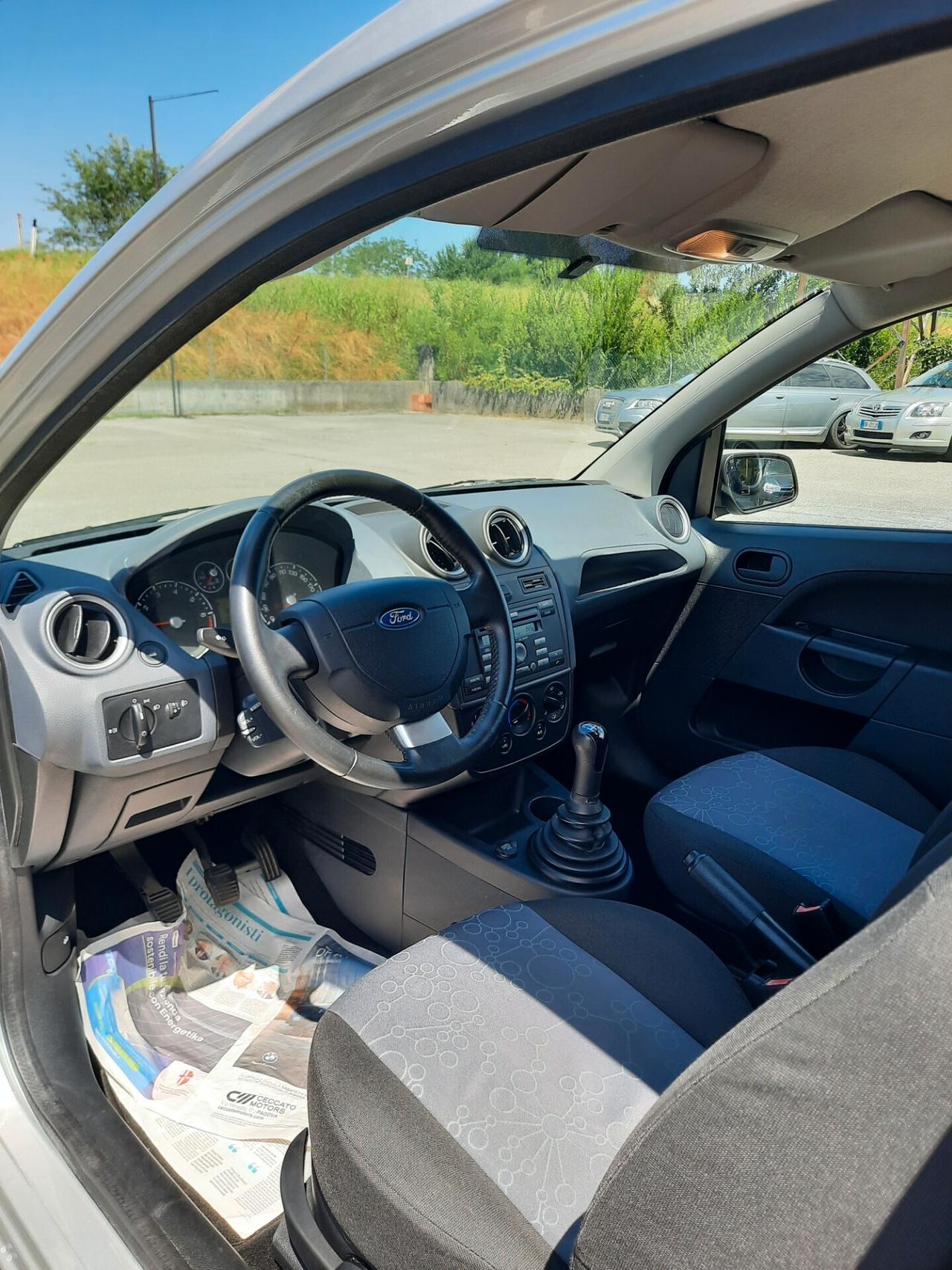 Ford Fiesta 1.2 16V 3p. Ghia OK NEOPATENTATI