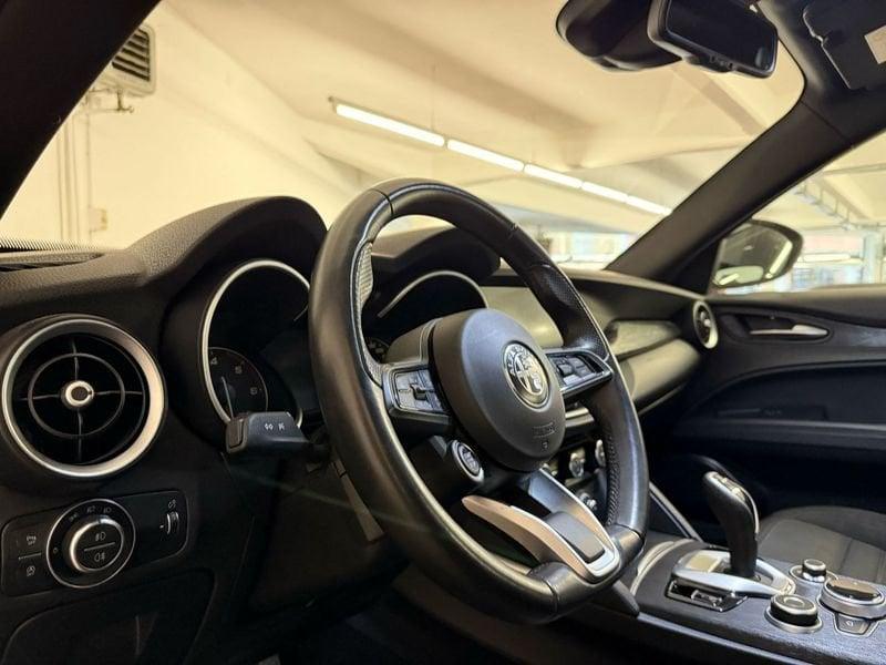 Alfa Romeo Stelvio 2.2 Turbodiesel 160 CV AT8 RWD Super Business