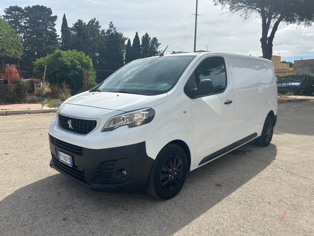 Peugeot Expert BlueHDi 100 S&S PL-TN Combi Standard