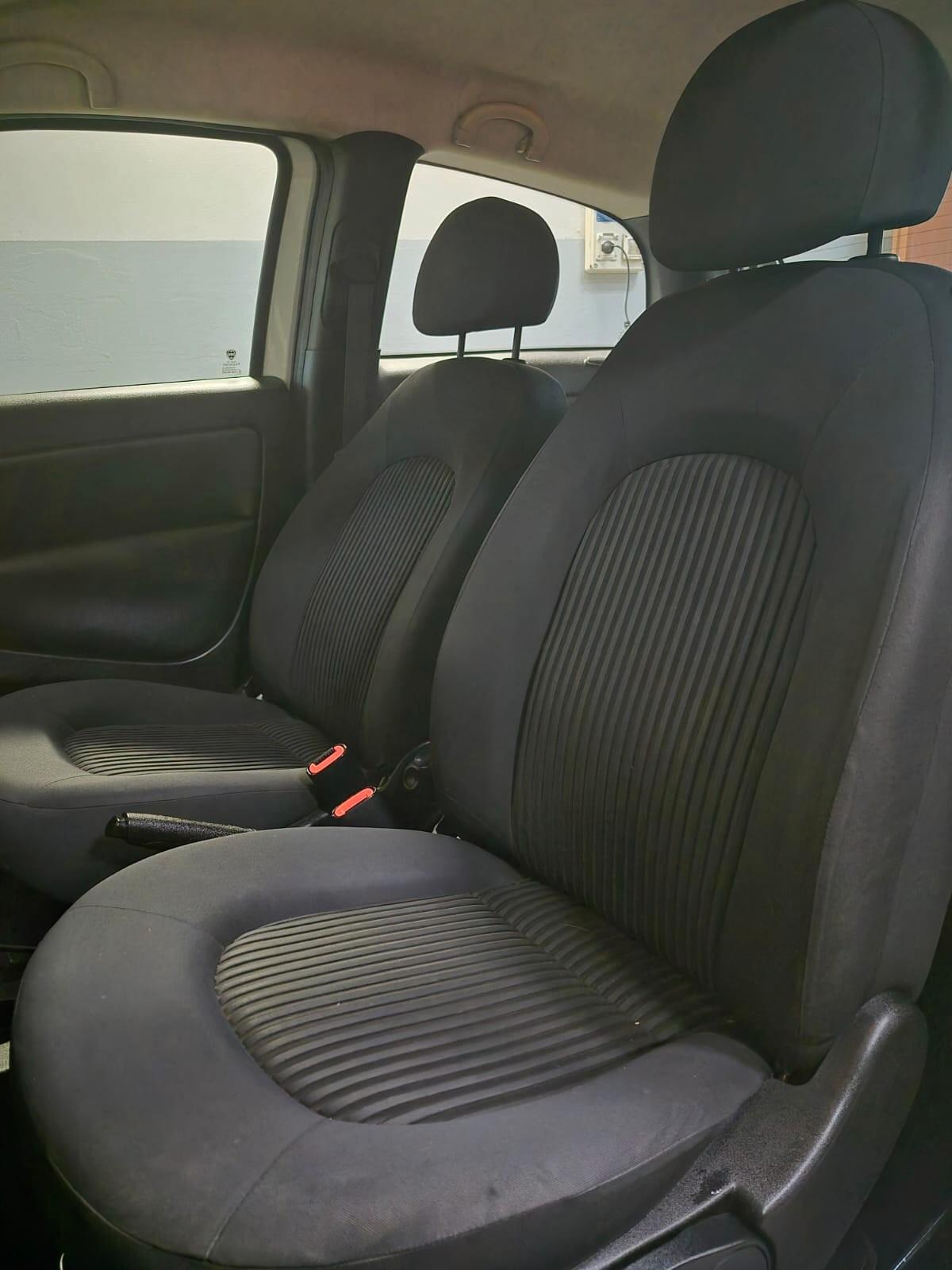 Lancia Ypsilon 1.2 Platino