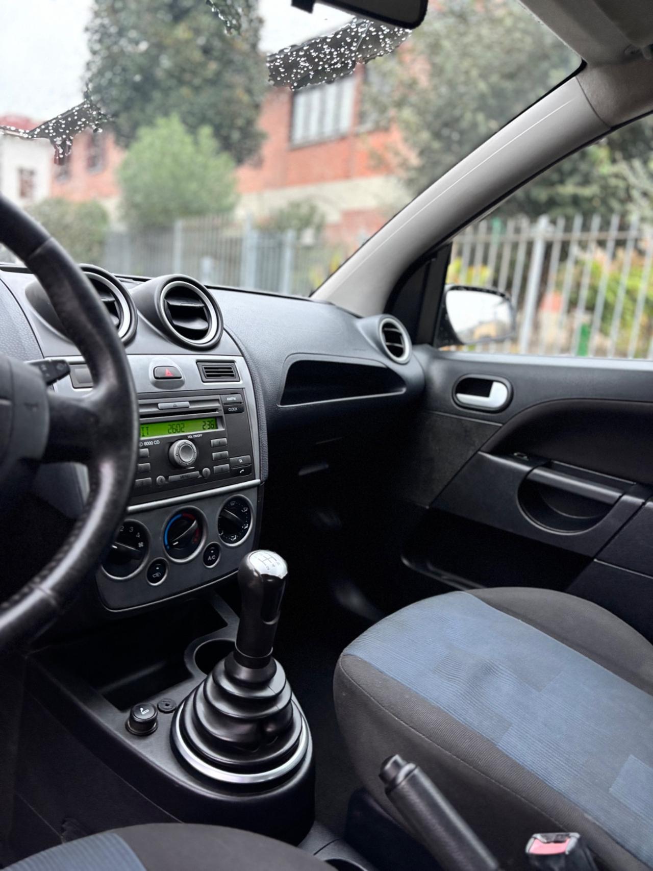 Ford Fiesta 1.4 TDCi 3p. Ghia
