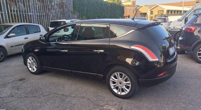 LANCIA Delta 1.6 MJT DPF Gold