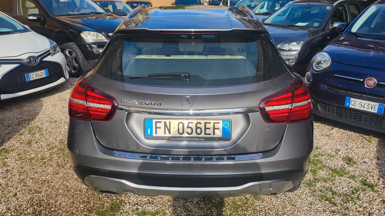 Mercedes-benz GLA 200 d Automatic Sport