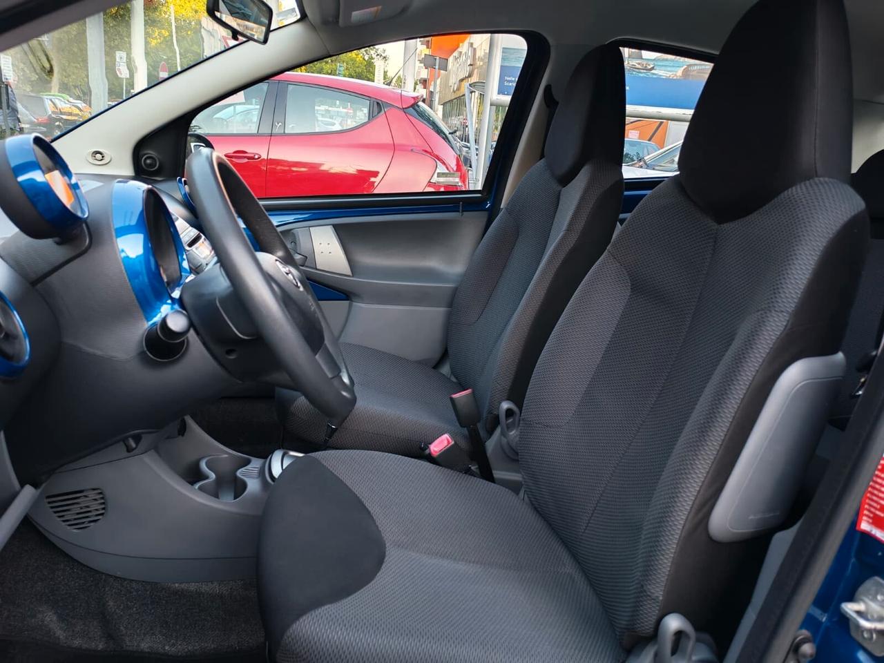 Toyota Aygo - AUTOMATICA !!!