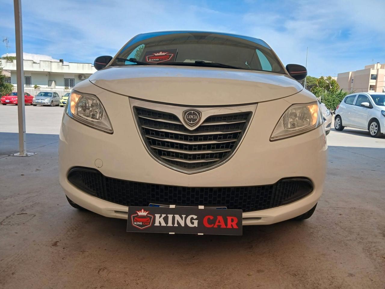 Lancia Ypsilon 1.2 69 CV 5 porte GPL Ecochic Gold km 109000 impianto casa madre rinnovato