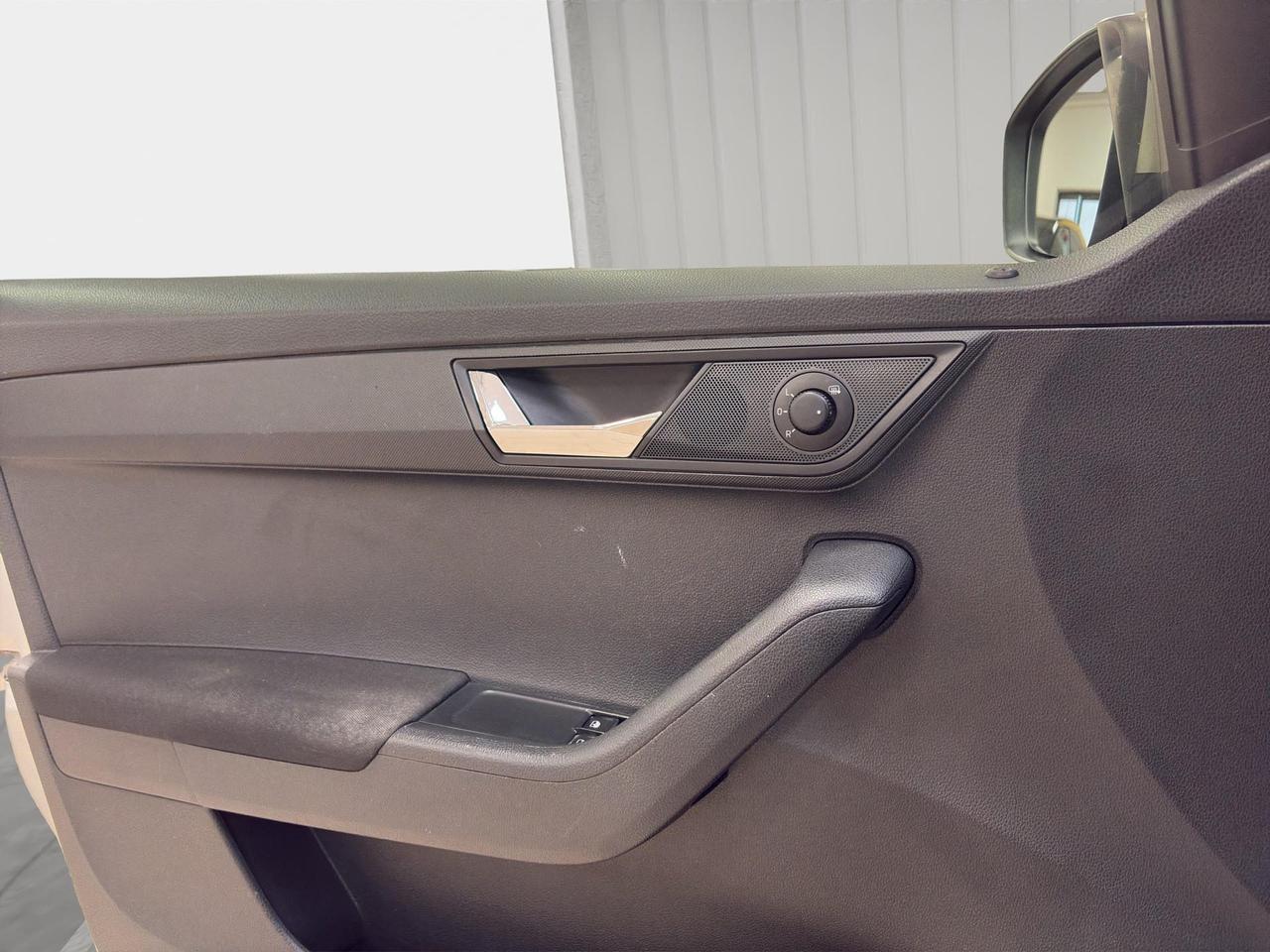 Skoda Fabia 1.4 tdi Business 75cv my18