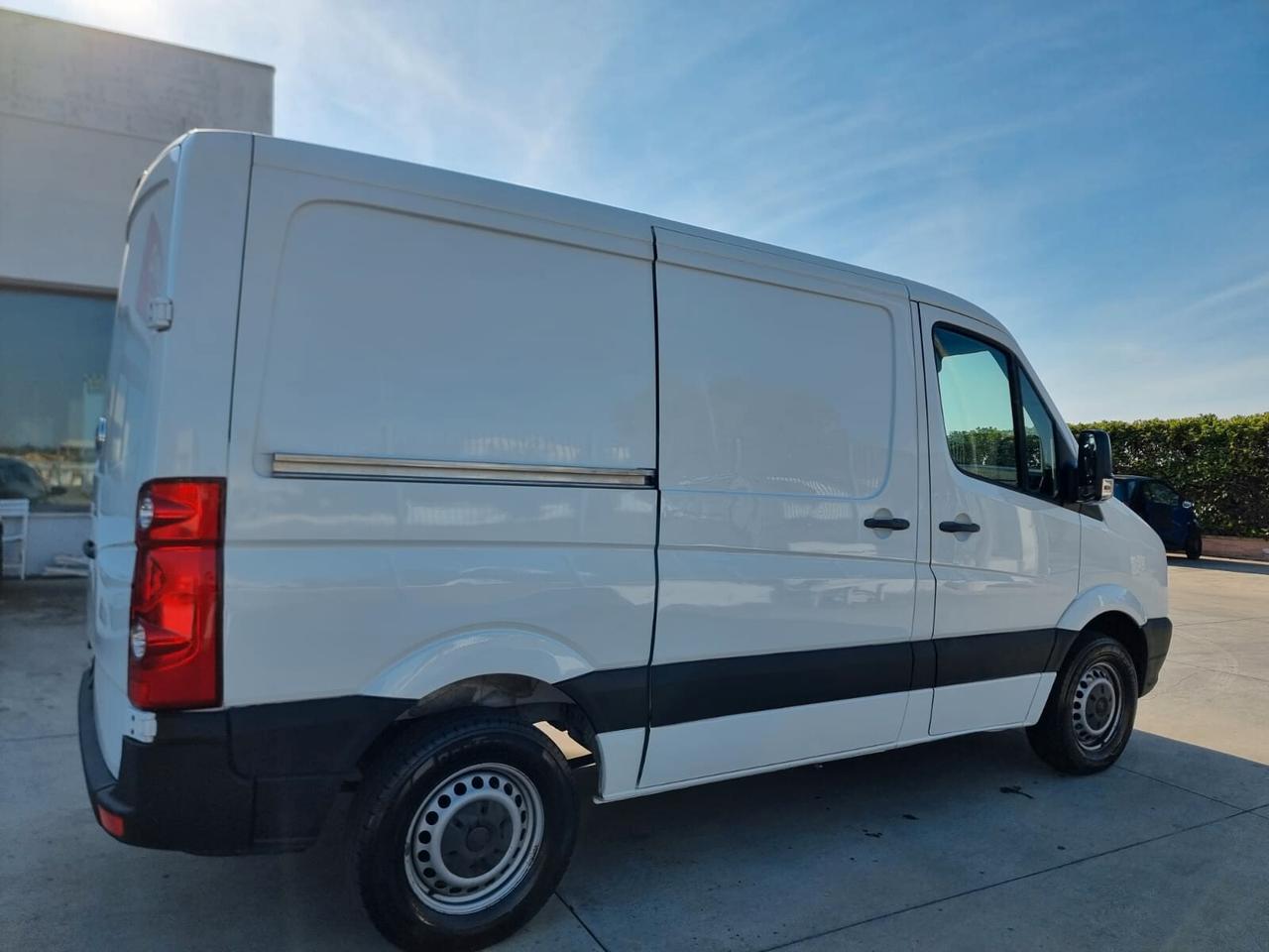 Volkswagen CRAFTER DIESEL 2.0 TDI TRASPORTO PANE-PRODOTTI FARMACEUTICI