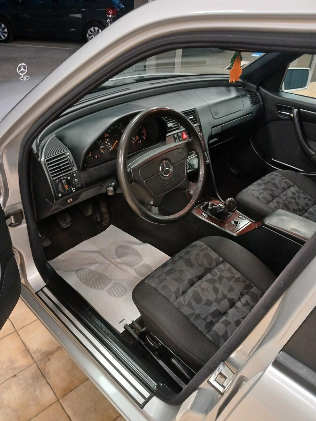 Mercedes-benz C 220 diesel cat Station Wagon Elegance
