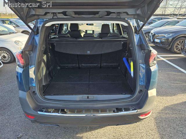 PEUGEOT 5008 5008 7 POSTI 2.0 180 cv bluehdi Allure - GH978HR