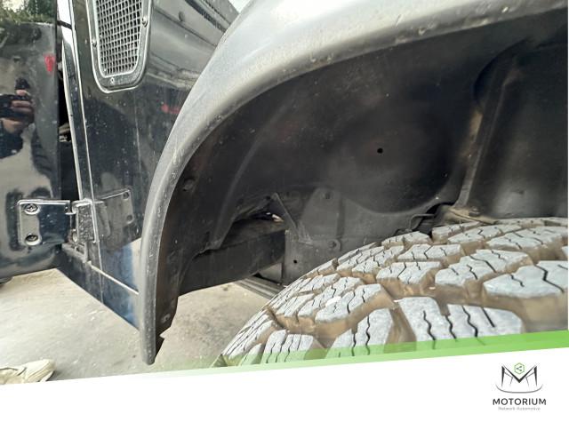 Land Rover DEFENDER SOFTTOP 90 2.5 4WD