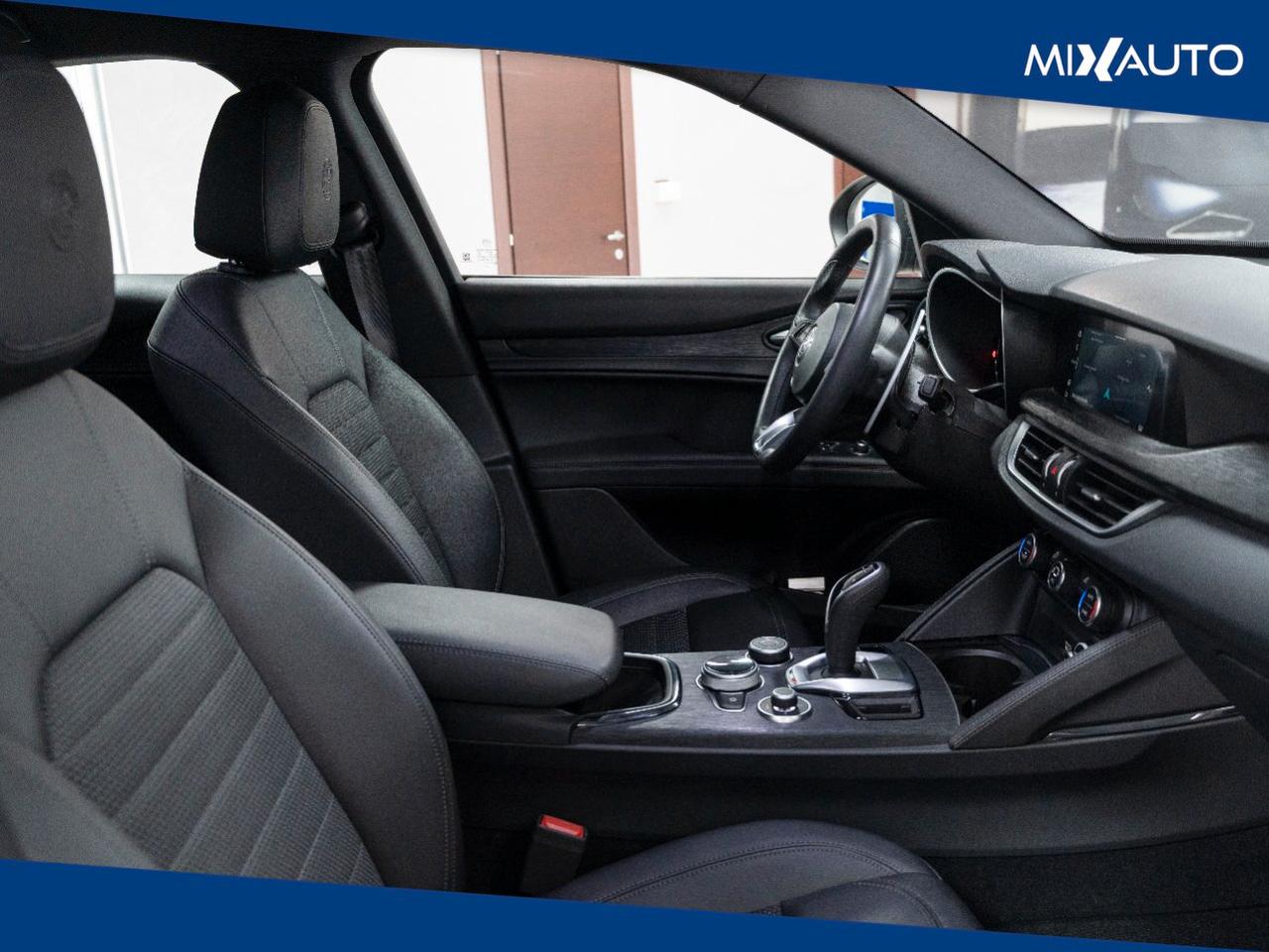 Alfa Romeo Stelvio 2.2 D T Sprint RWD 160CV Auto