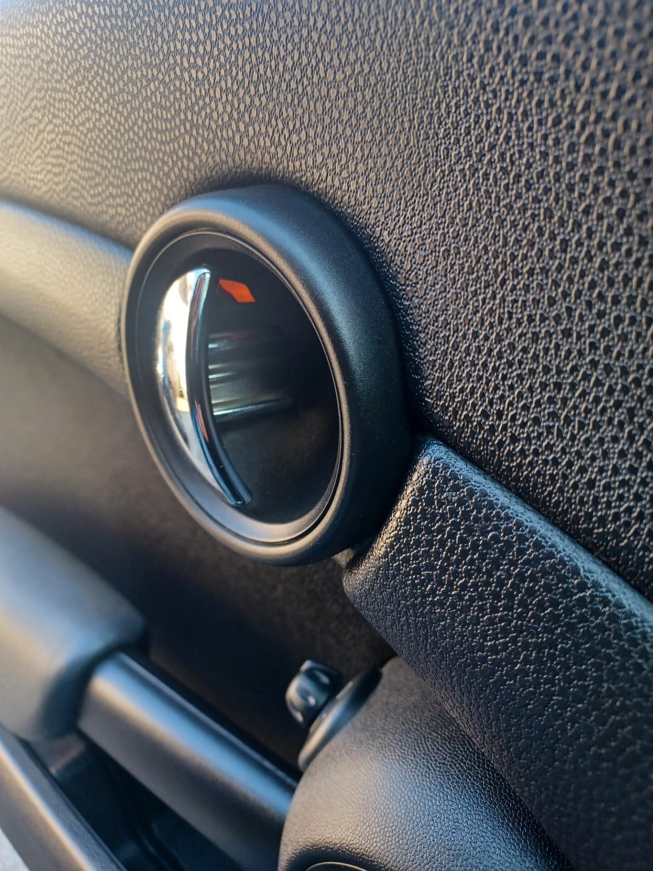 Mini Cooper 1.6 D CHILI MOTORE FORD