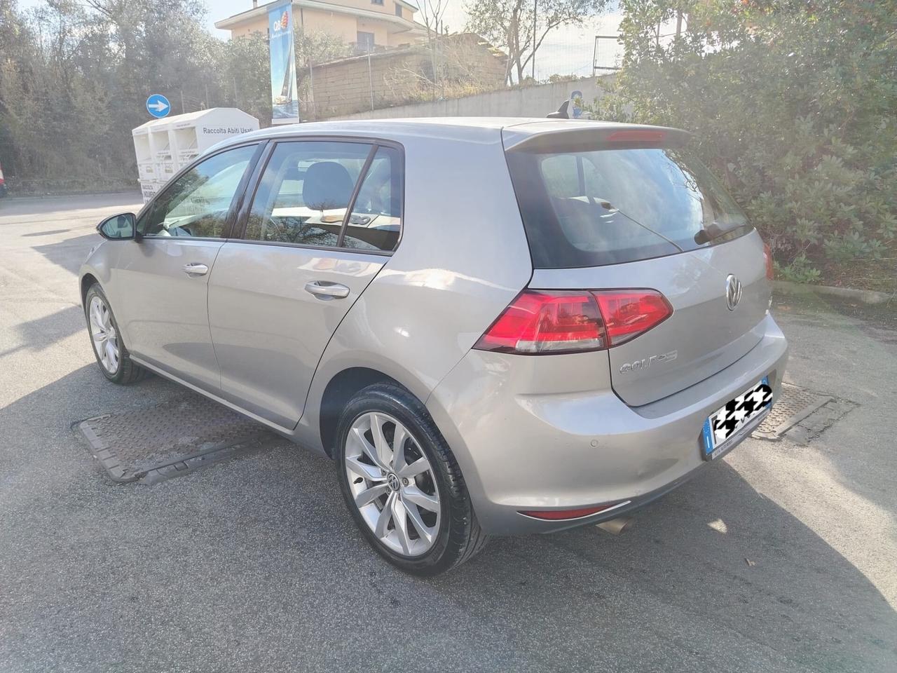 Volkswagen Golf 1.6 TDI 110 CV 5p. Executive BlueMotion Technology per Neopatentati