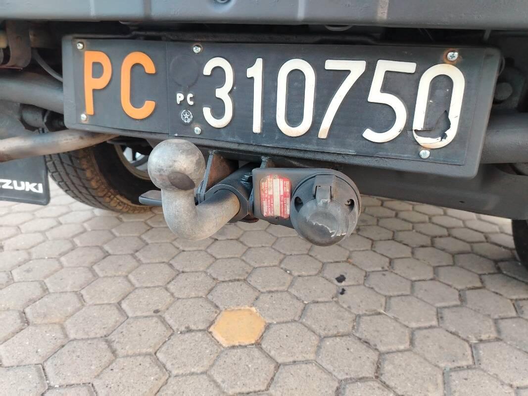 Suzuki SJ 410 SJ 410 JS