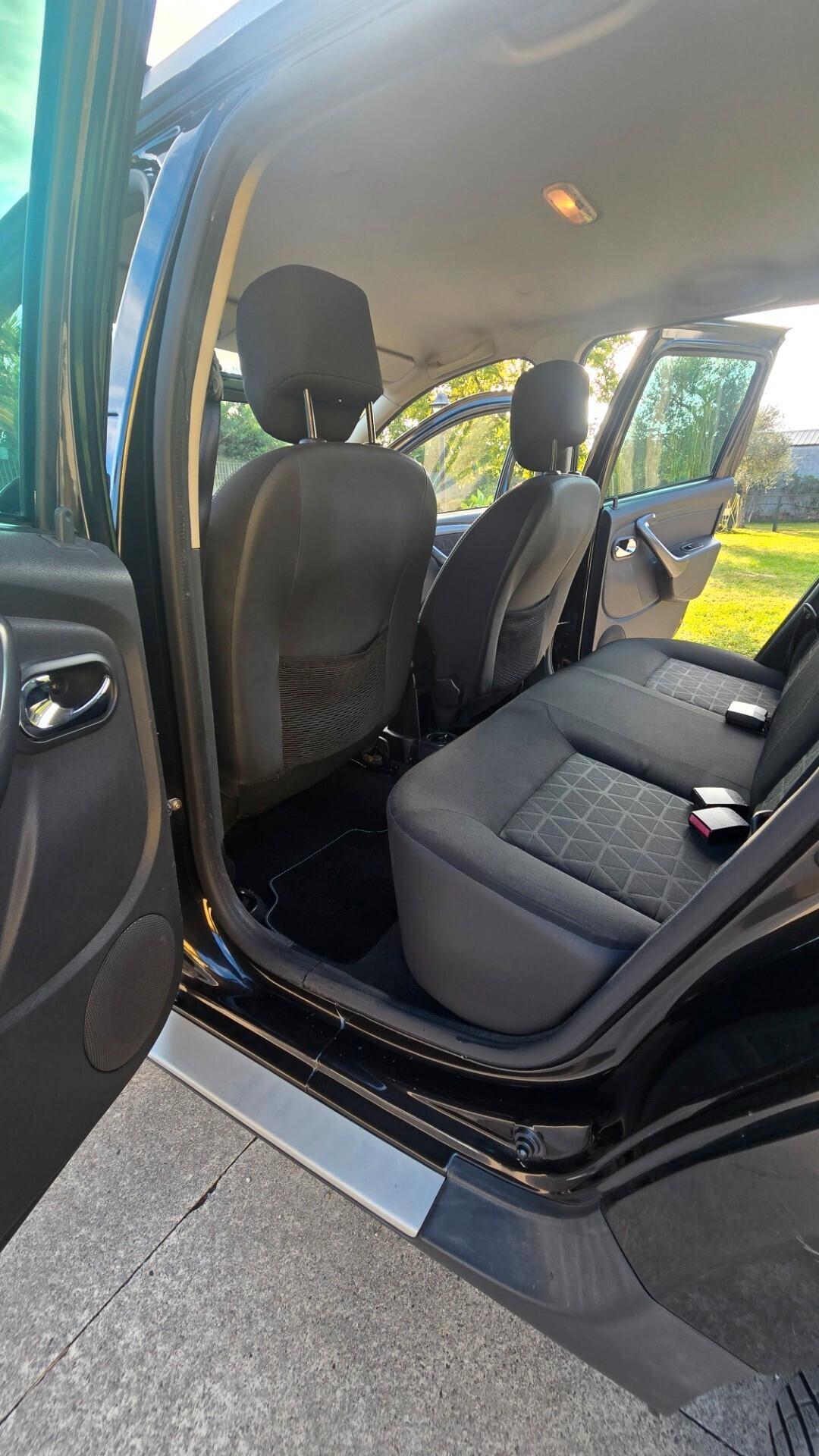 DACIA DUSTER 2015