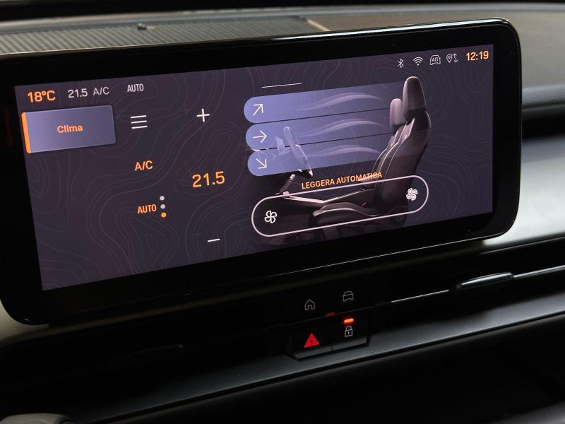 Jeep Avenger 1.2 turbo e-hybrid mhev Altitude fwd 110cv edct6