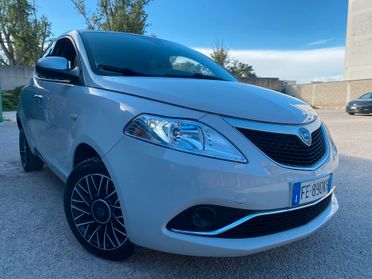 Lancia Ypsilon restyling 1.2 GPL 69 CV FULL OPT 2016