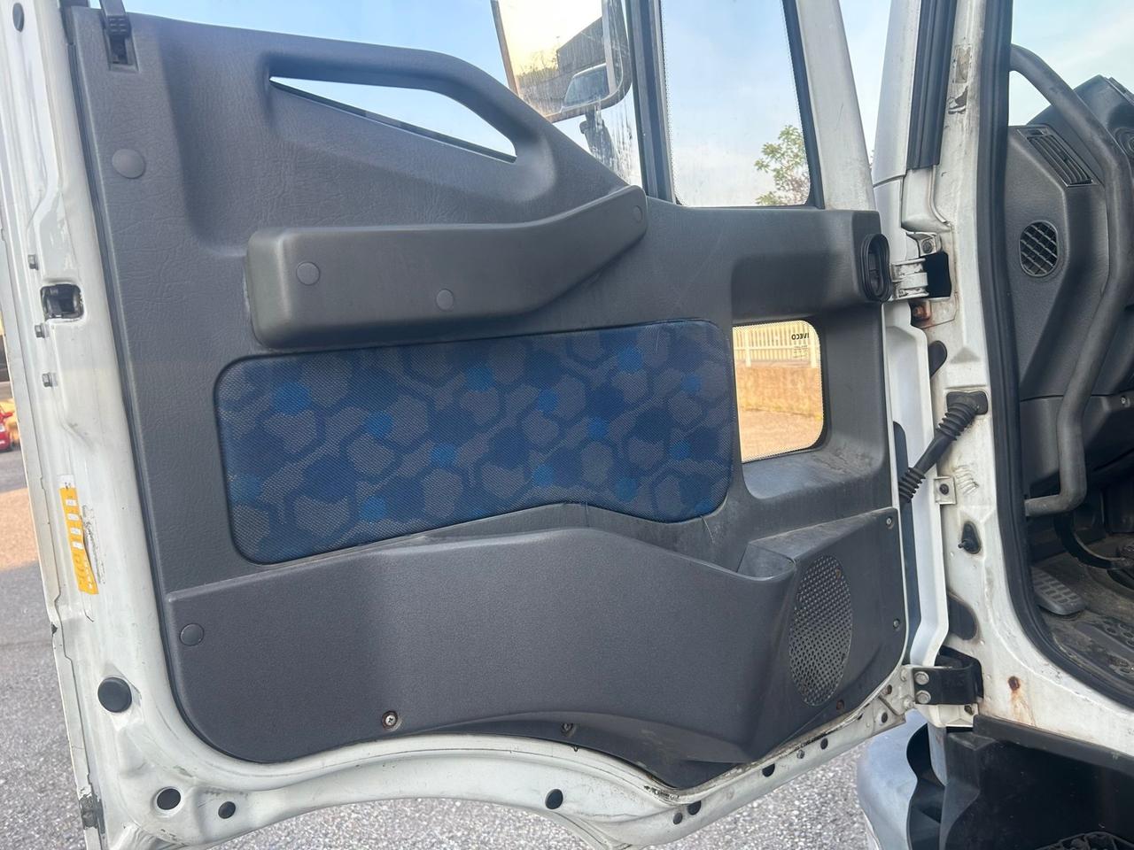 Iveco EUROCARGO FRIGO 150