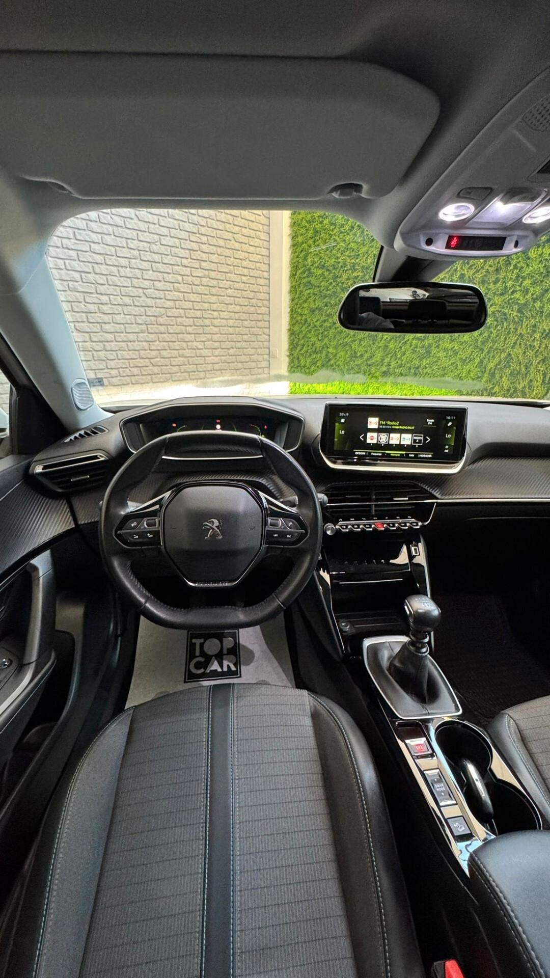 Peugeot 2008 PureTech 100 S&S Allure