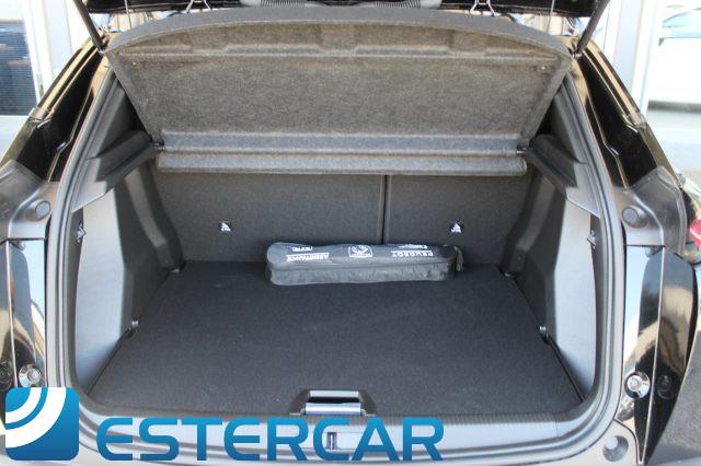 PEUGEOT 2008 Hybrid 145 e-DCS6 GT