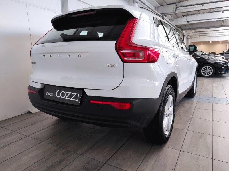 VOLVO XC40 (2017-->) - XC40 T2 Core