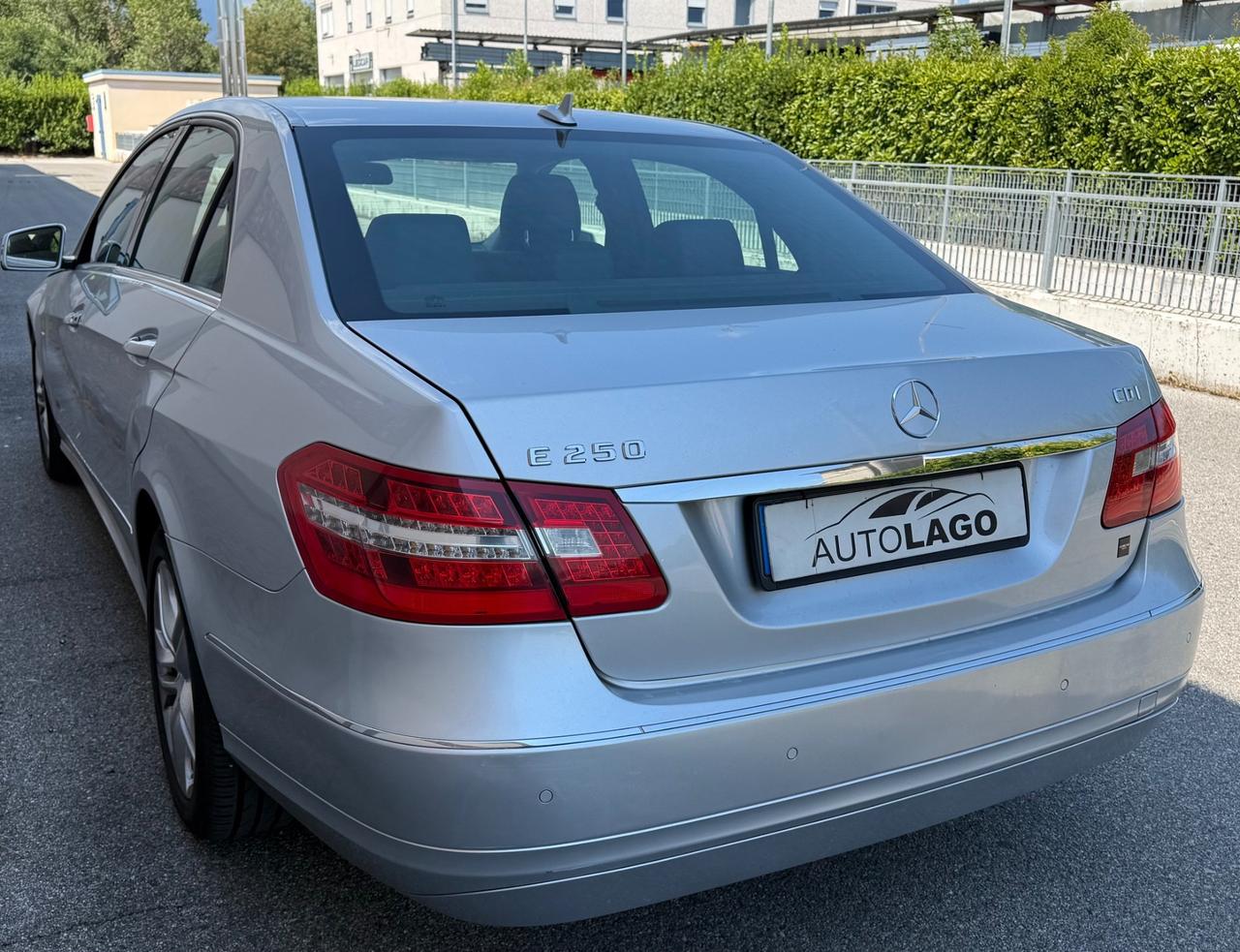 Mercedes-benz E 250 CDI BlueEFFICIENCY Avantgarde