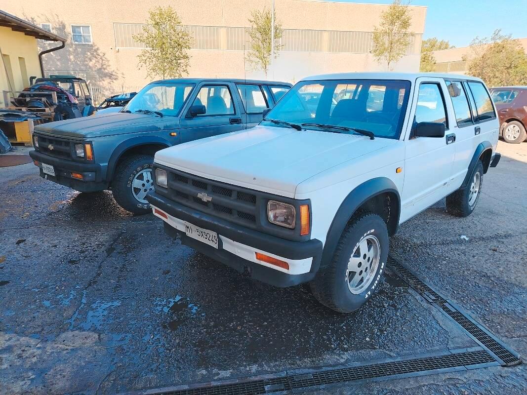 Chevrolet (USA) Blazer 4.3 S10 4p auto