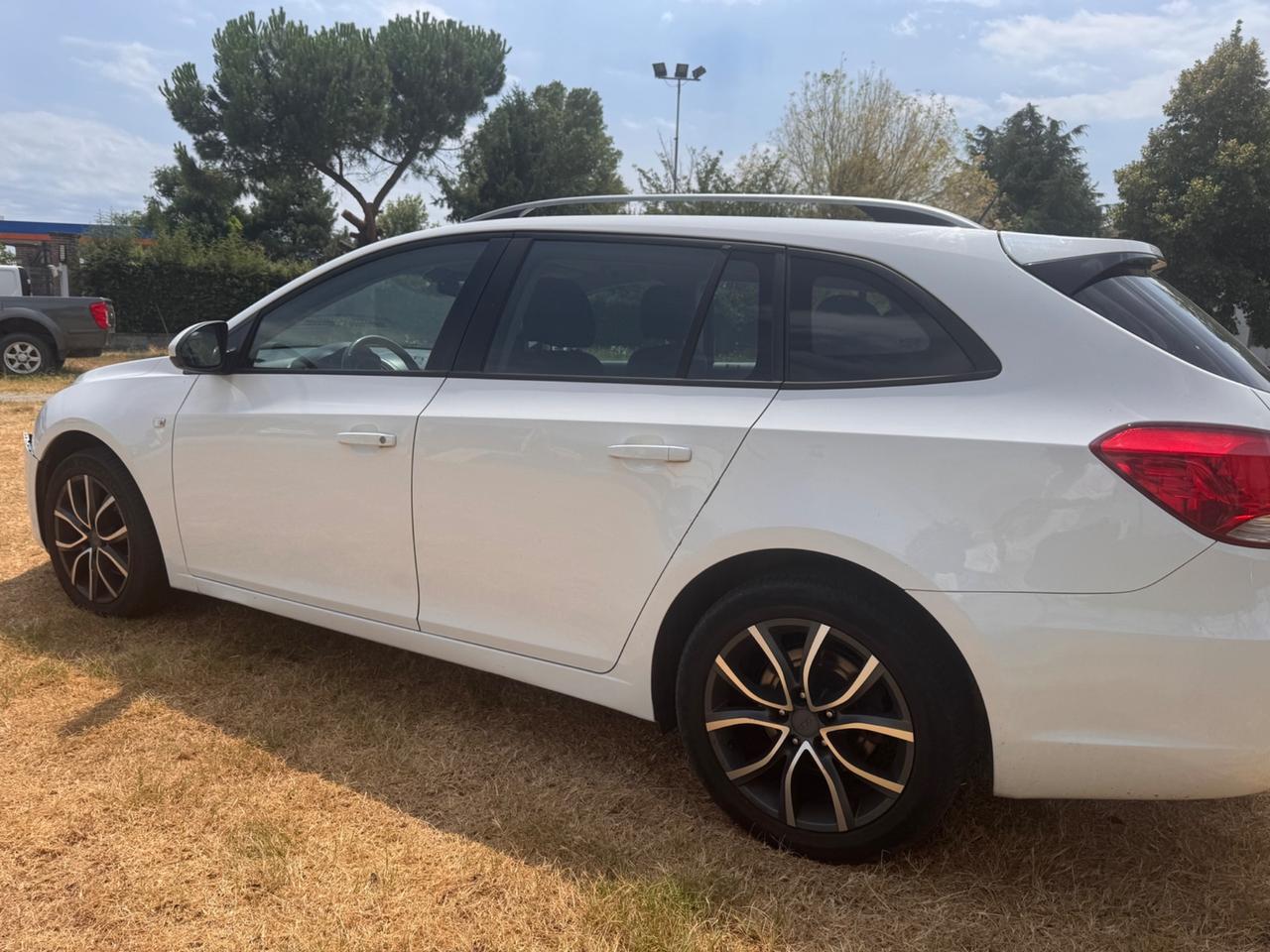 Chevrolet Cruze 1.7 Diesel Station Wagon LTZ Vendita destinata a commercianti per export