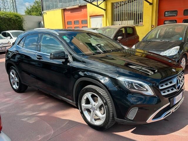 Mercedes-benz GLA 200 d Automatic Premium