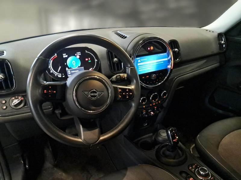 MINI COOPER D COUNTRYMAN BUSINESS AUTOMATICA 5 PORTE BERLINA