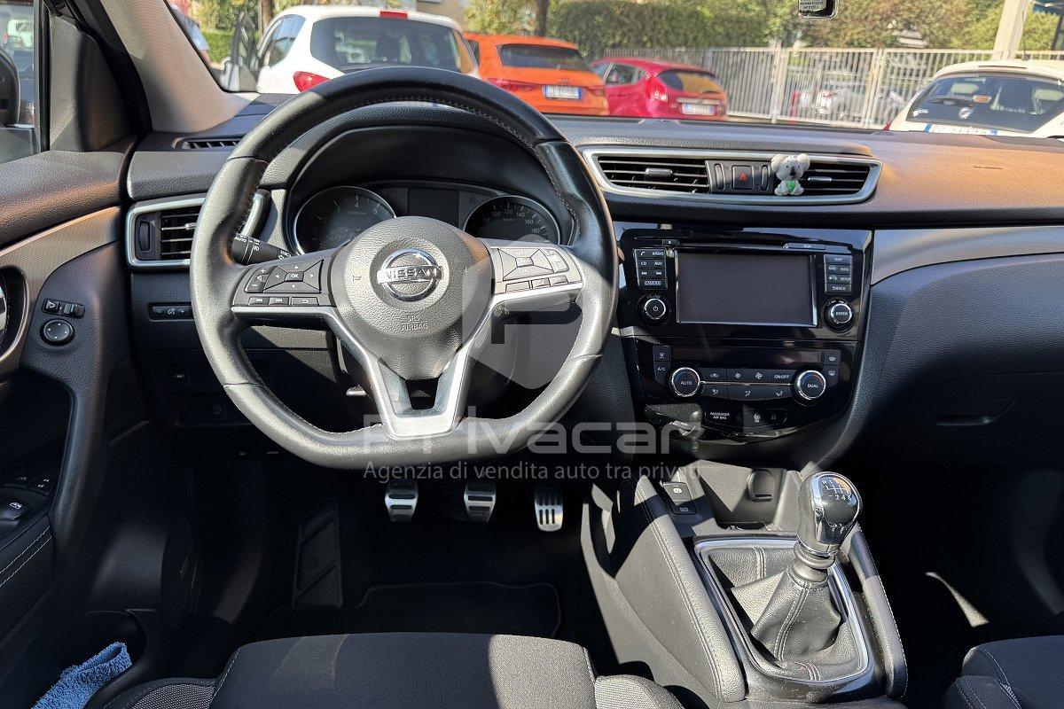 NISSAN Qashqai 1.2 DIG-T N-Connecta