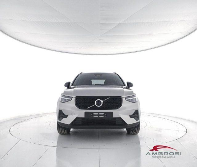 VOLVO XC40 B3 Mild hybrid Benzina Plus Dark