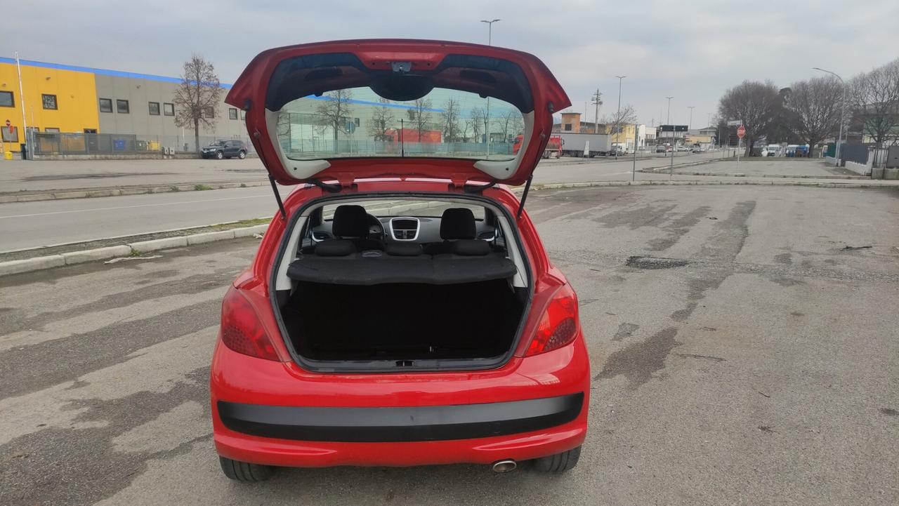 Peugeot 207 1.6 HDi 110CV 5p. XS - 2006