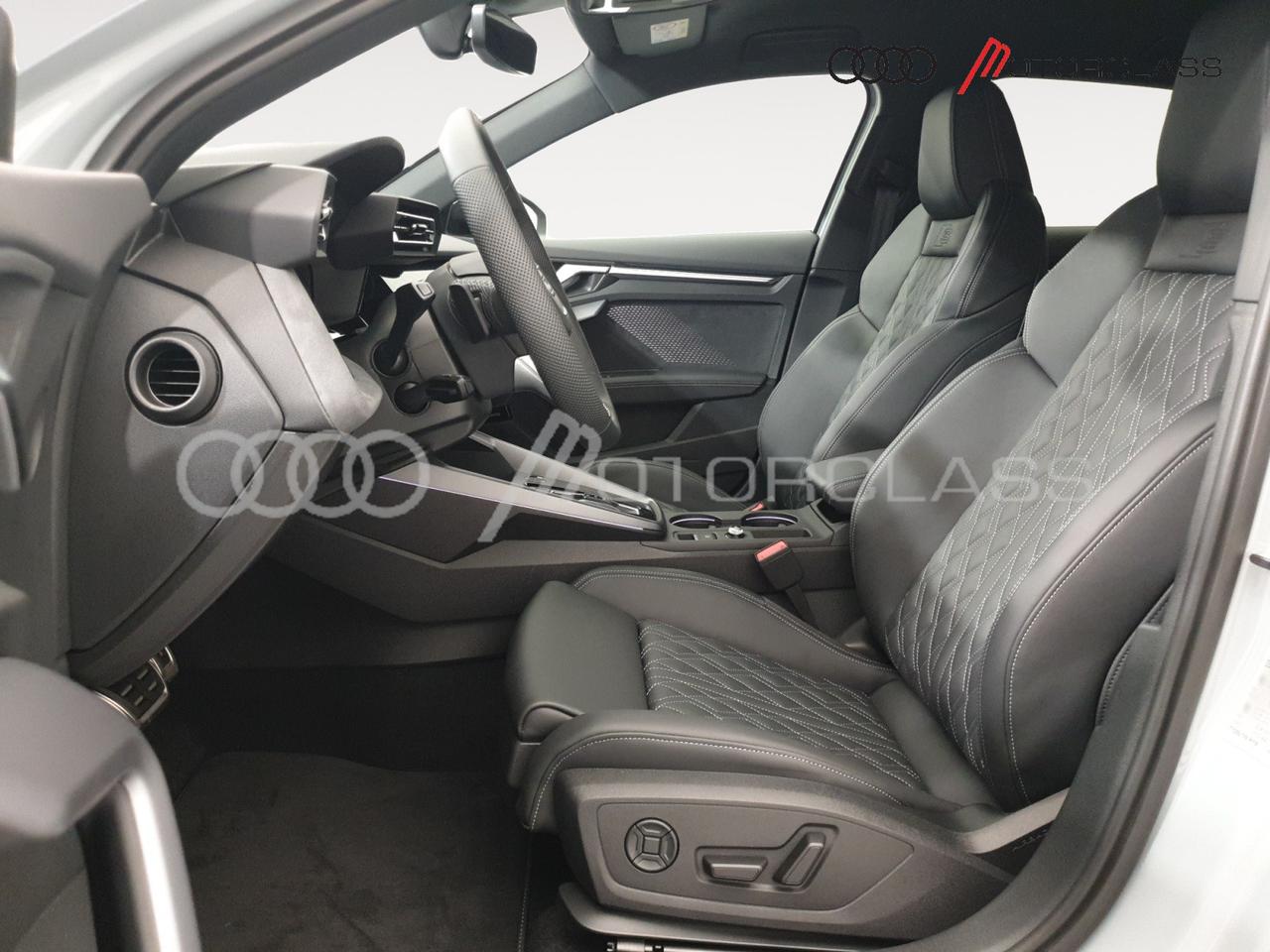 Audi A3 allstreet 30 2.0 tdi identity contrast s tronic