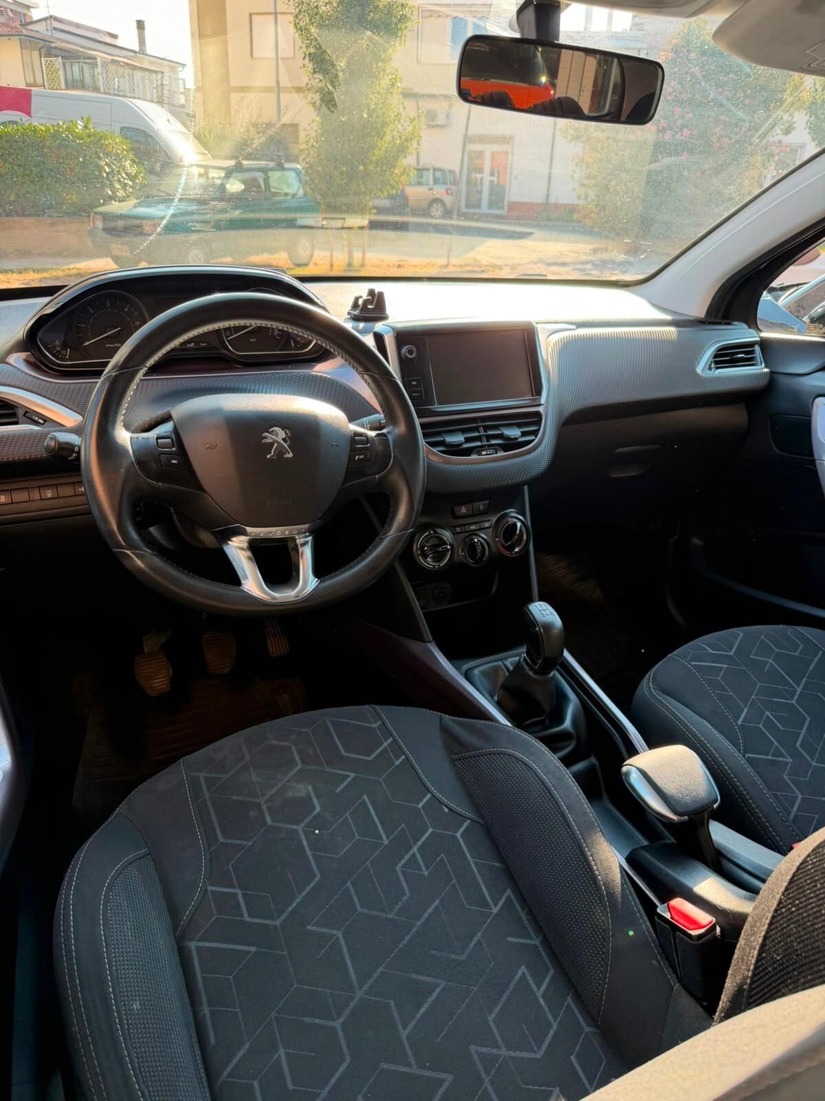 Peugeot 2008 1.4 HDi 68CV Active