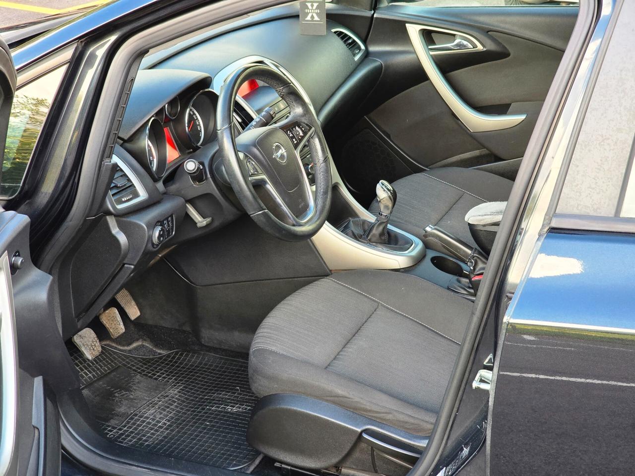 OPEL ASTRA 1.3 DIESEL OK NEOPATENTATI - 2012