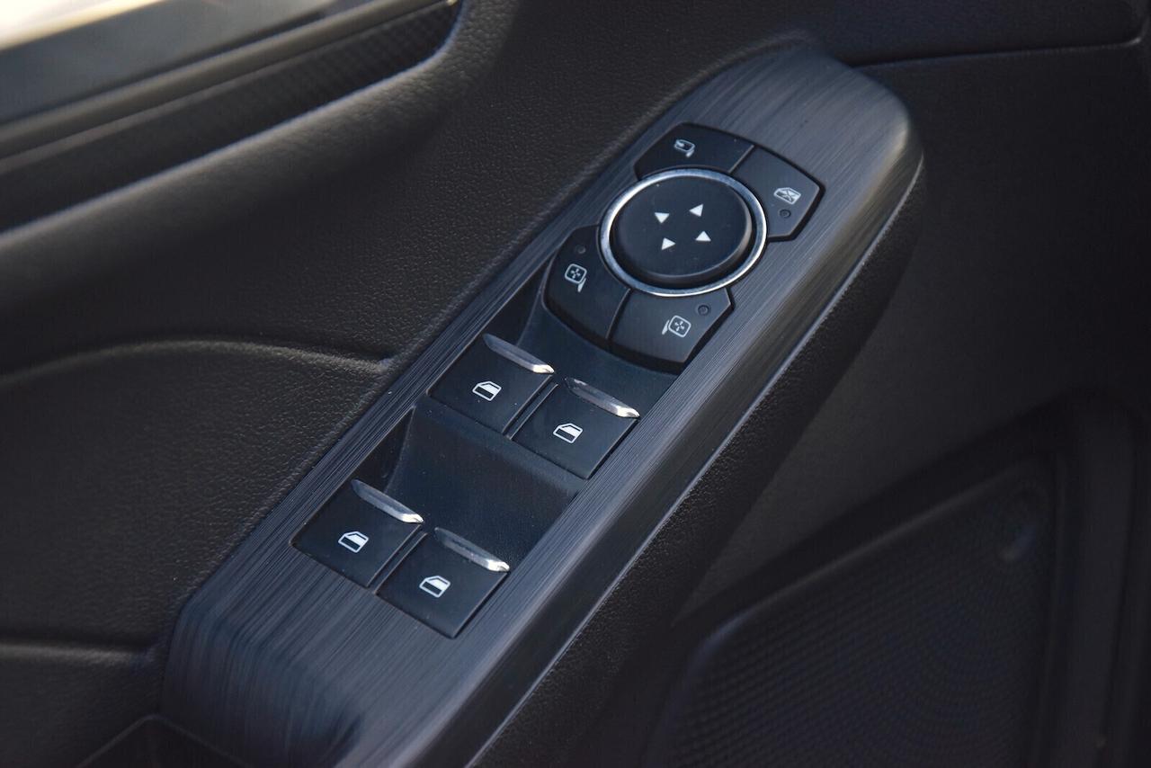 Ford Kuga 2.5 Plug In Hybrid 225cv CVT 2WD ST-Line