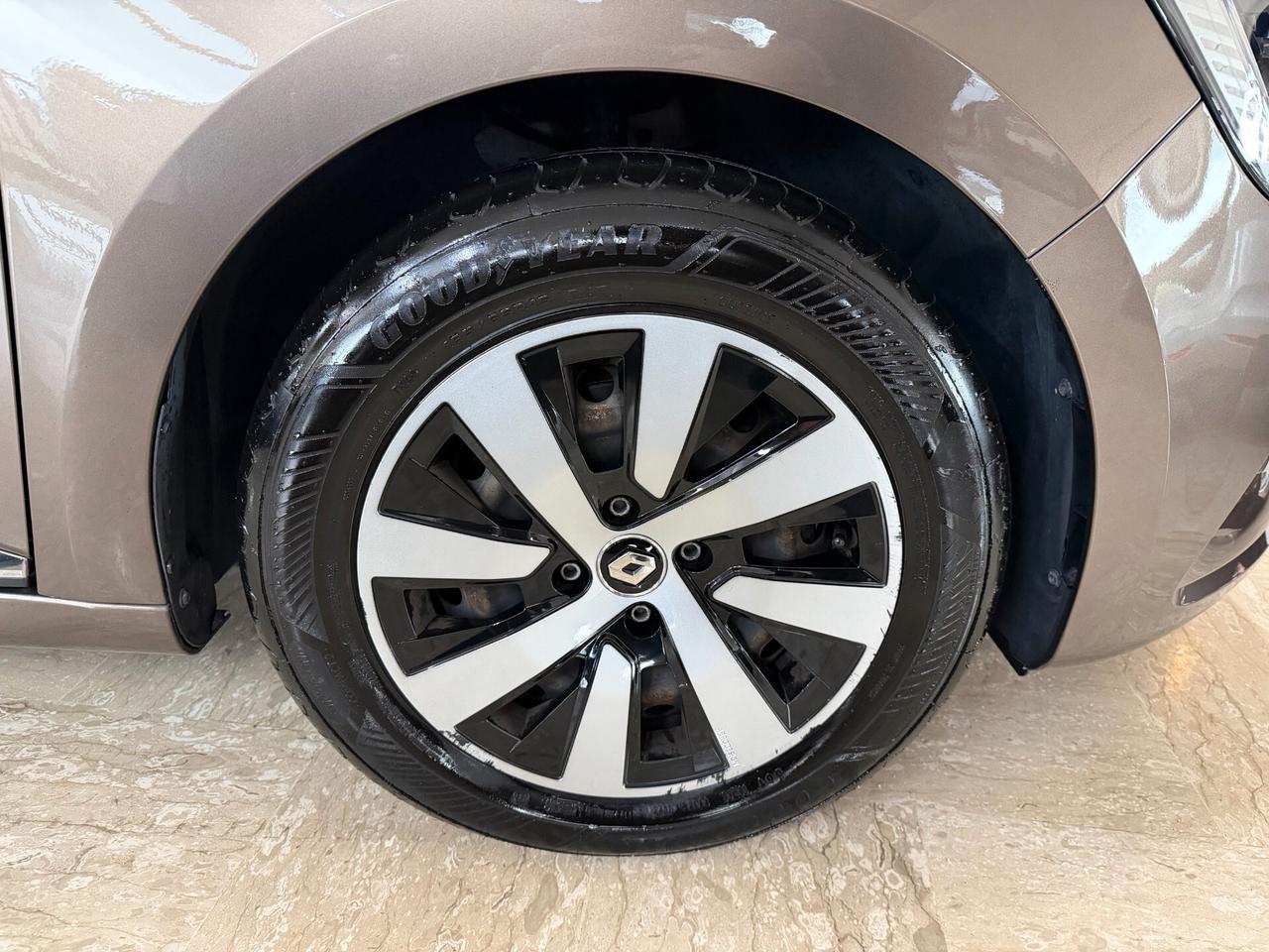 Renault Clio 1.5 BLUE DCI 85 cv. ZEN