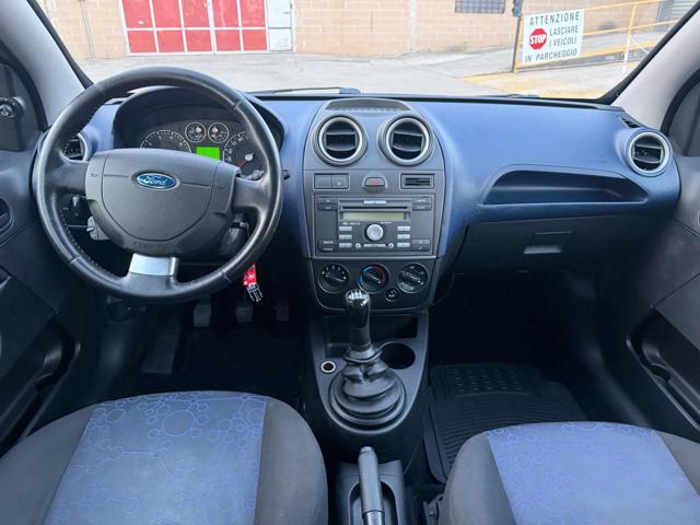 FORD Fiesta 1.2 16V 5p. Ghia senza nessun lavoro da fare