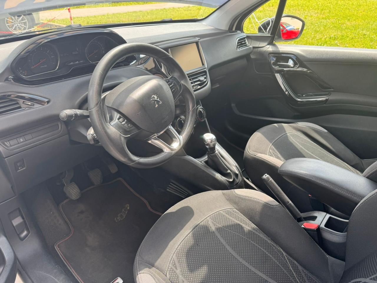 Peugeot 208 1.2 VTi 82 CV 3 porte Allure 2013