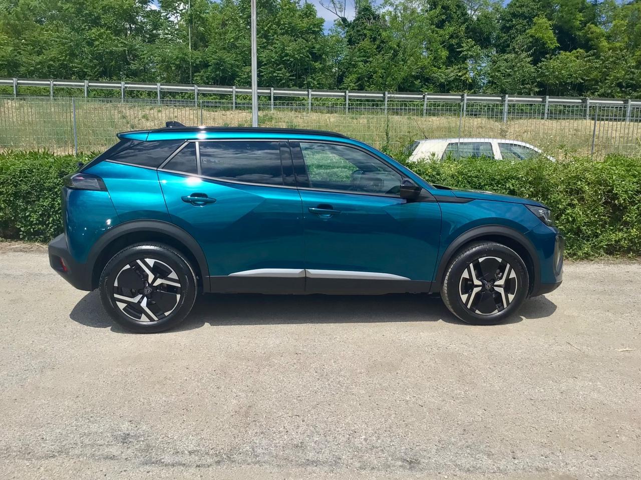 Peugeot 2008 PureTech 100 Cv Allure