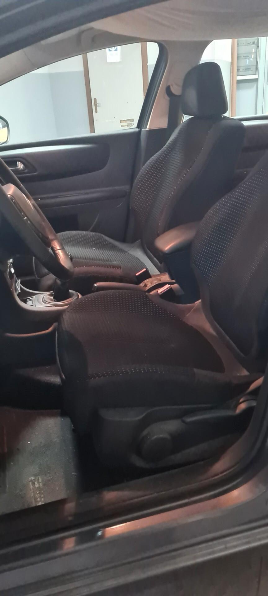 Citroen C4 Coupé 1.6 HDi 90CV FAP airdream